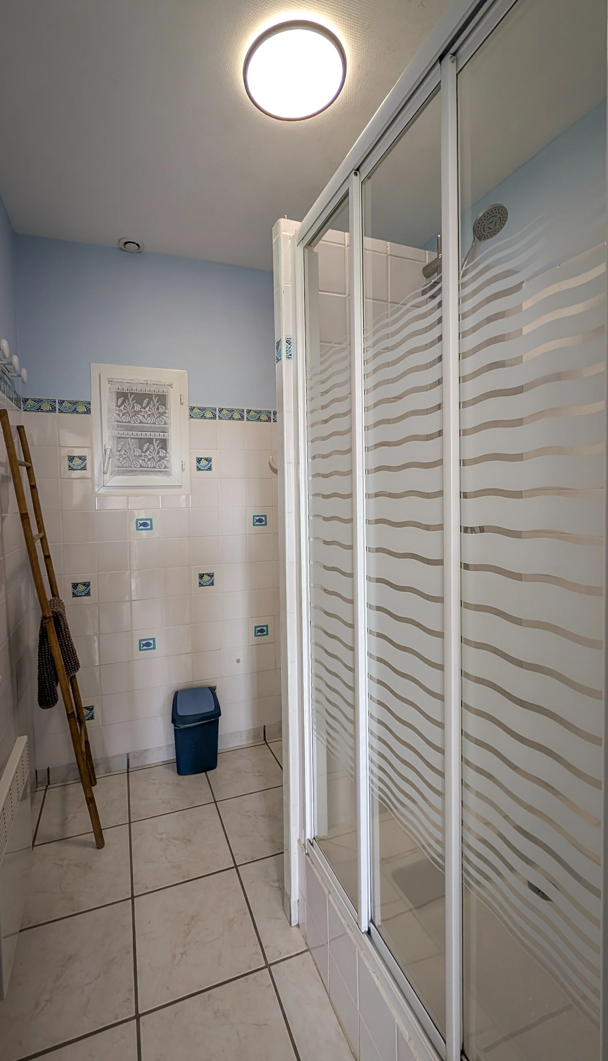 Salle de Bain - RDC